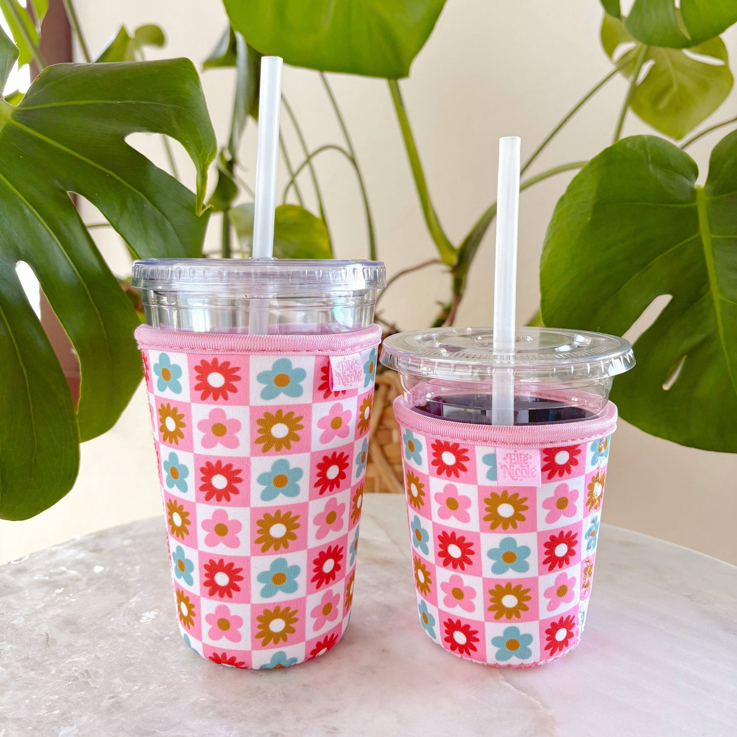 Coffee Cup Cover - Checkered Floral - Iced Drink Sleeve: Small / 16oz
