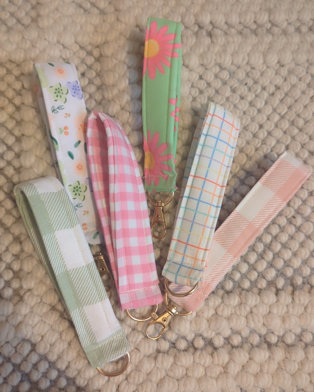 Wristlet keychain - Lottie