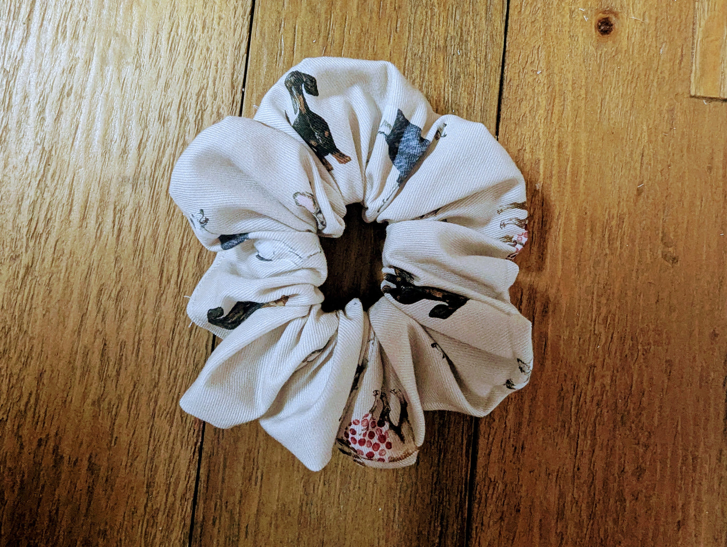Frenchie scrunchie