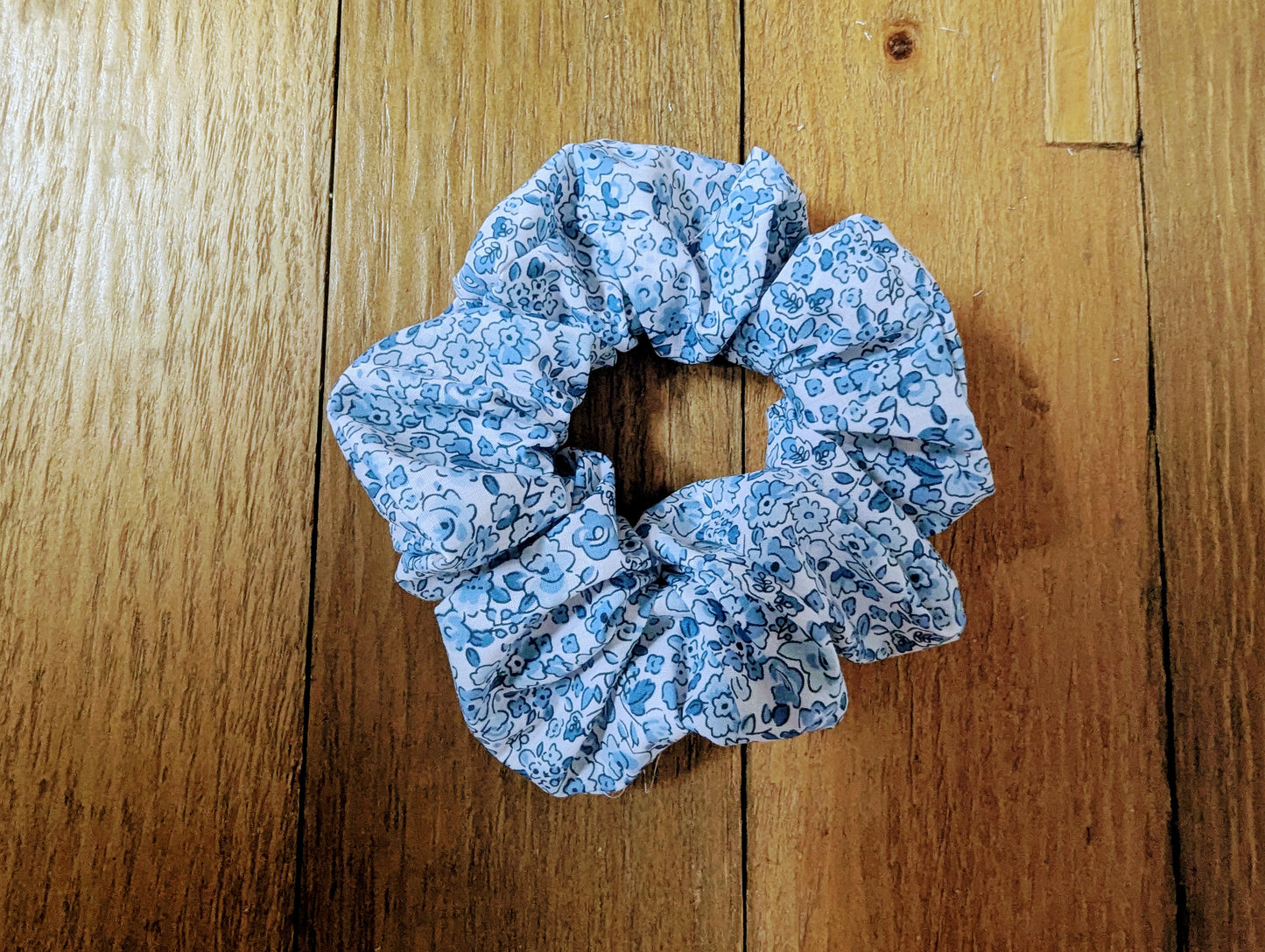 Sophia scrunchie