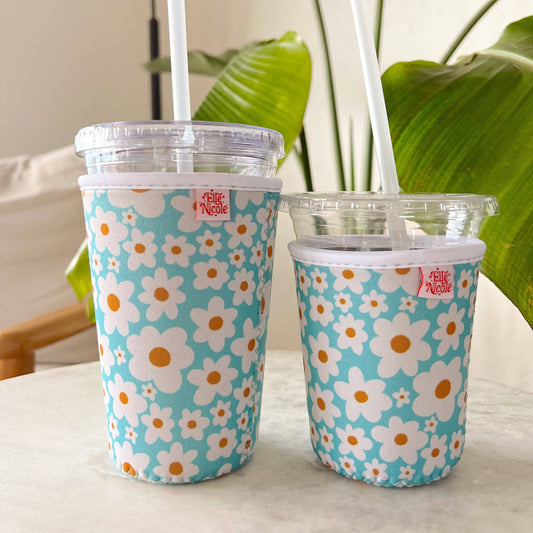 Coffee Cup Cover - Blue Daisy - Iced Drink Sleeve: Large / 24oz