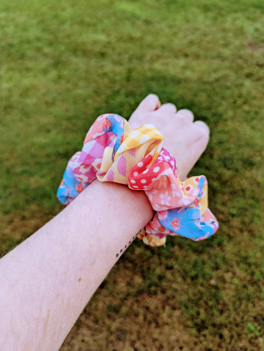 Delilah scrunchie