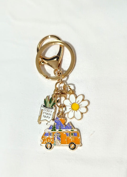Campervan daisy keychain charm